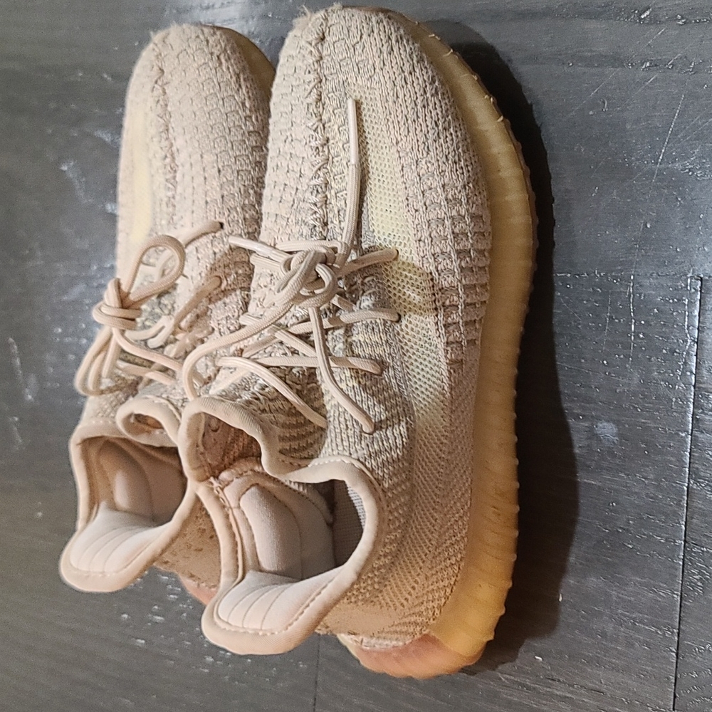 Adidas kids Yeezy Boost 350 V2